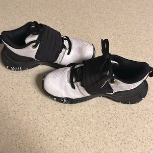 Boys Under Armour Sneakers